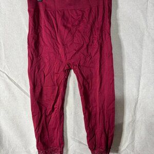 WallFlower Footless Tights – Burgundy Lace Trim – Capri Length – Size L/XL
